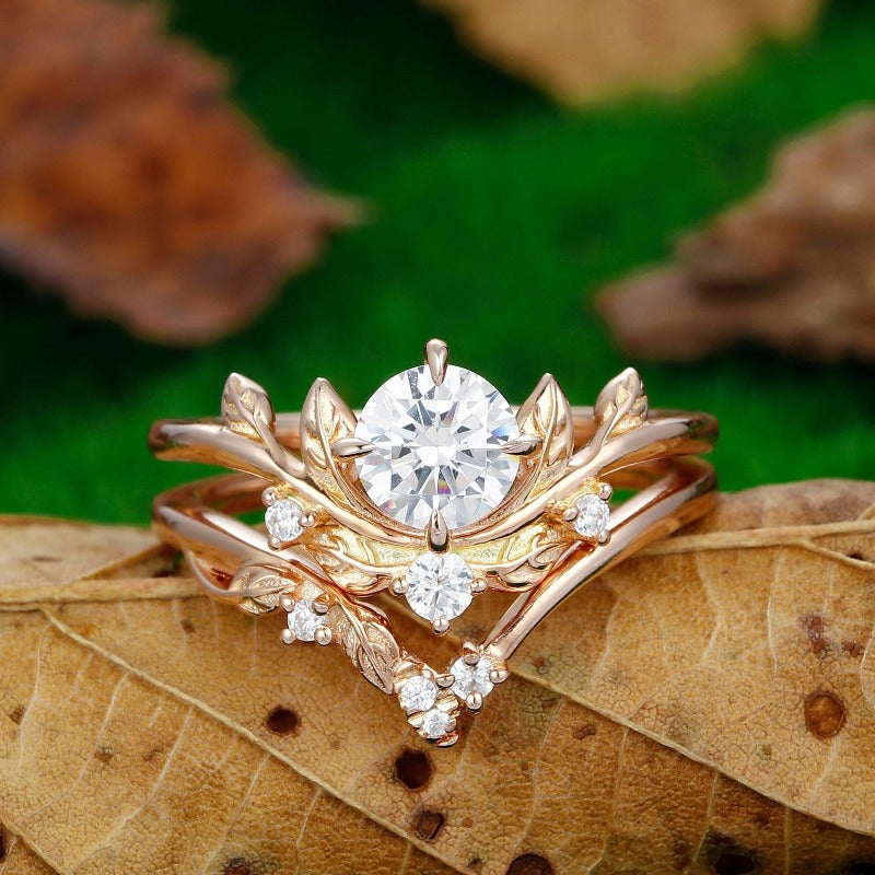 Round Shaped 0.8CT Moissanite Engagement Ring Set Art Deco Leaf Curved Wedding Band - Esdomera