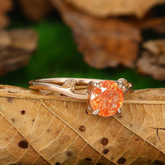 Solitaire Round Shaped Natural Sunstone Art Deco Engagement Ring - Esdomera