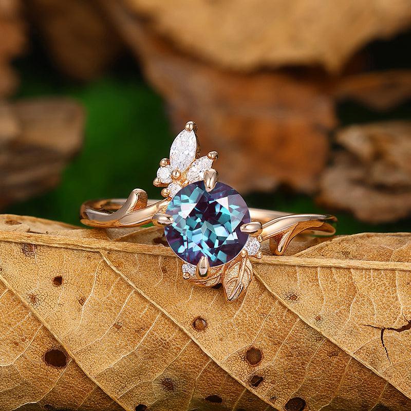 Unique 1.25CT Round Cut 18k Gold Alexandrite Twist Leaf Ring - Esdomera