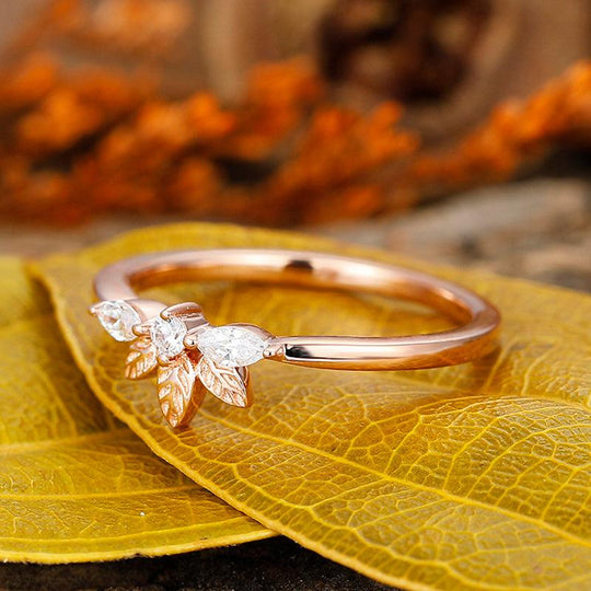 Unique Simulated Diamond Wedding Band Art Deco Leaf 14k Gold Twig Ring - Esdomera