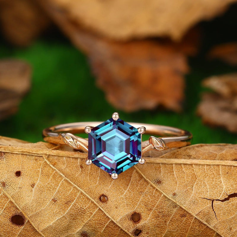 Vintage 1.35Carat Alexandrite Engagement Ring Hexagon Shaped Ring Rose Gold Art Deco Wedding Ring For Women - Esdomera
