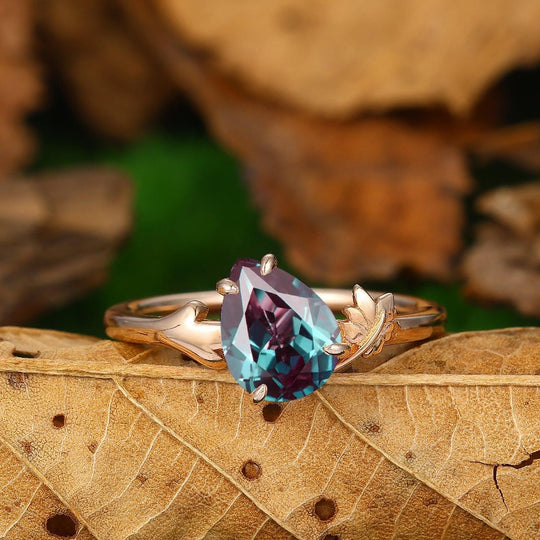 vintage 1.35CT alexandrite engagement wedding ring 14k gold nature inspired maple leaf ring - Esdomera