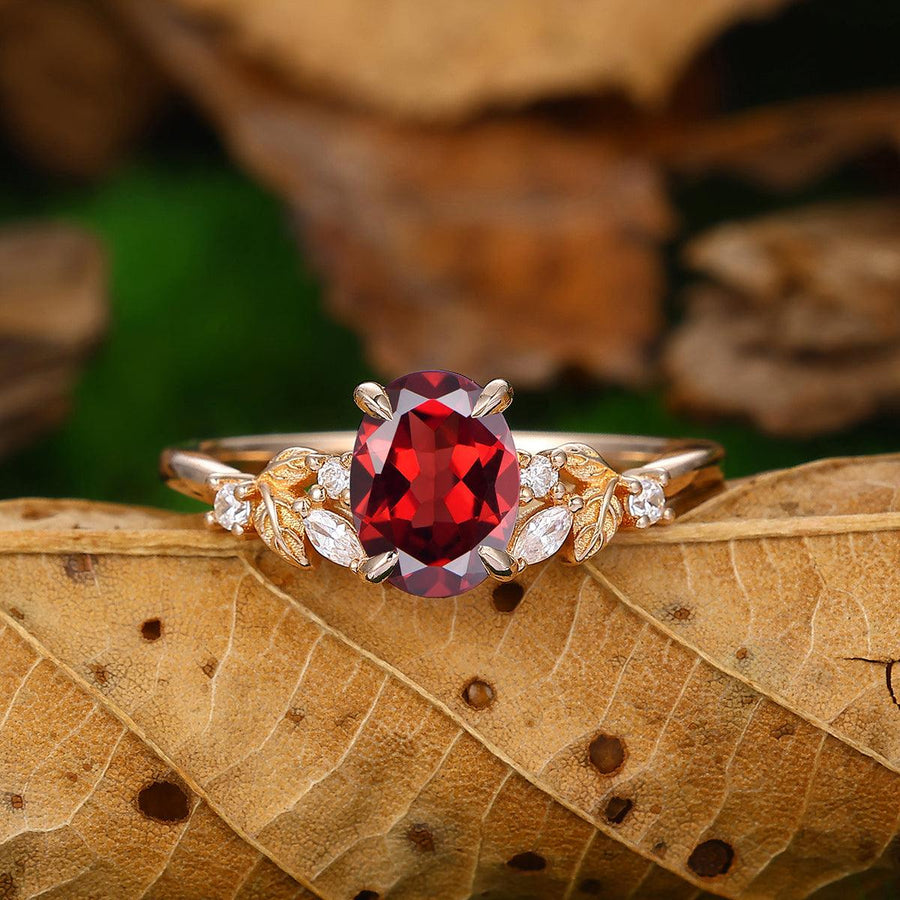 Vintage 1.5 CT Oval Cut Art Deco Natural Red Garnet 18K Gold Leaf Design Ring - Esdomera