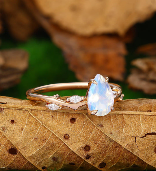 Vintage Pear Shaped Rainbow Moonstone Engagement Ring Unique 14K Rose Gold - Esdomera