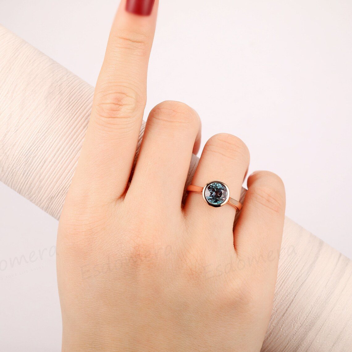 Round Cut 1.5CT Alexandrite Wedding Ring, 14k Rose Gold Engagement Ring