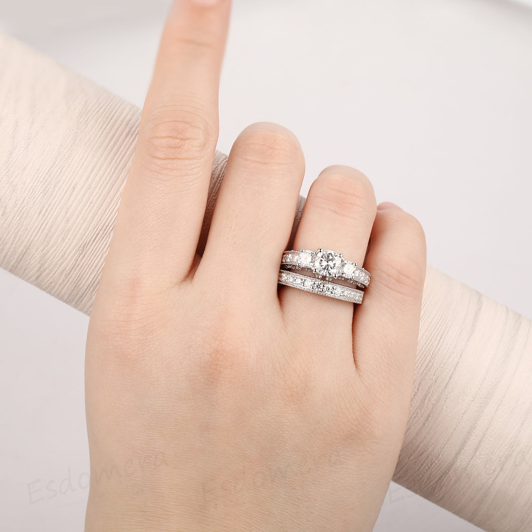 Cushion Cut 1.1ct Moissanite Ring 3 Stone Wedding Ring Set