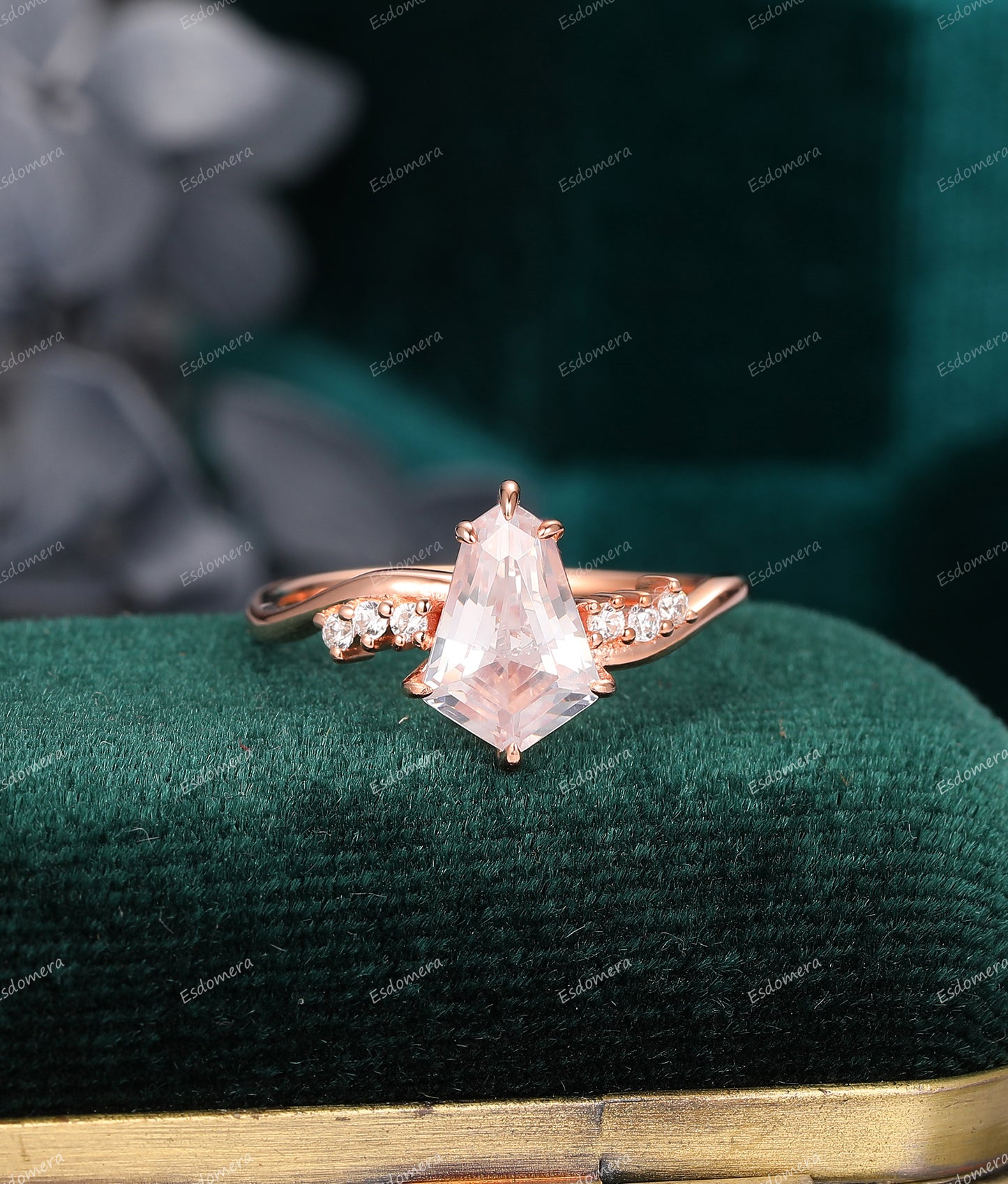 2.10CT Pointed Shield Shaped Moissanite Engagement Ring, Soild 14K Gold Anniversary Ring For Her