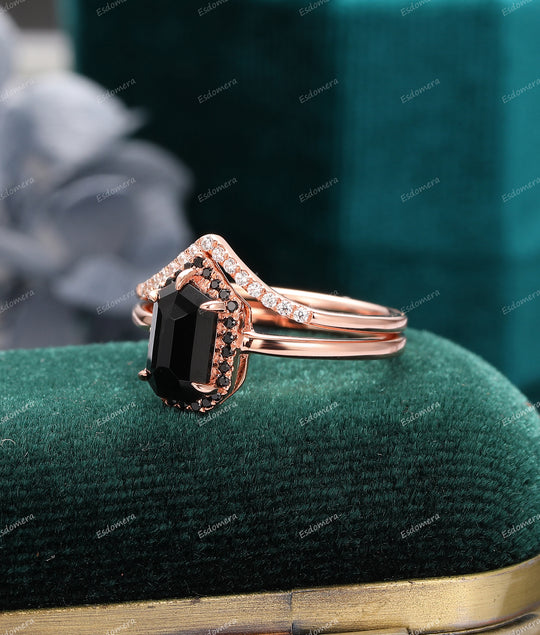 Pentagon Natural Black Agate Unique Moissanite Halo Ring Curved Wedding Ring Set
