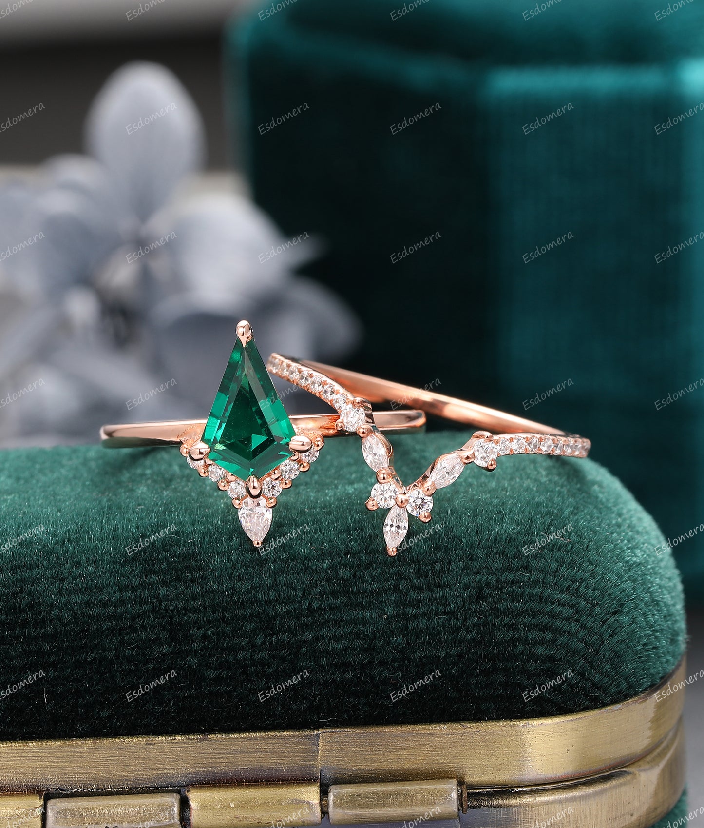 1.35CT Emerald Wedding Ring Set, Delicate Moissanite Wedding Band, 14k Gold Special Design Matching Ring