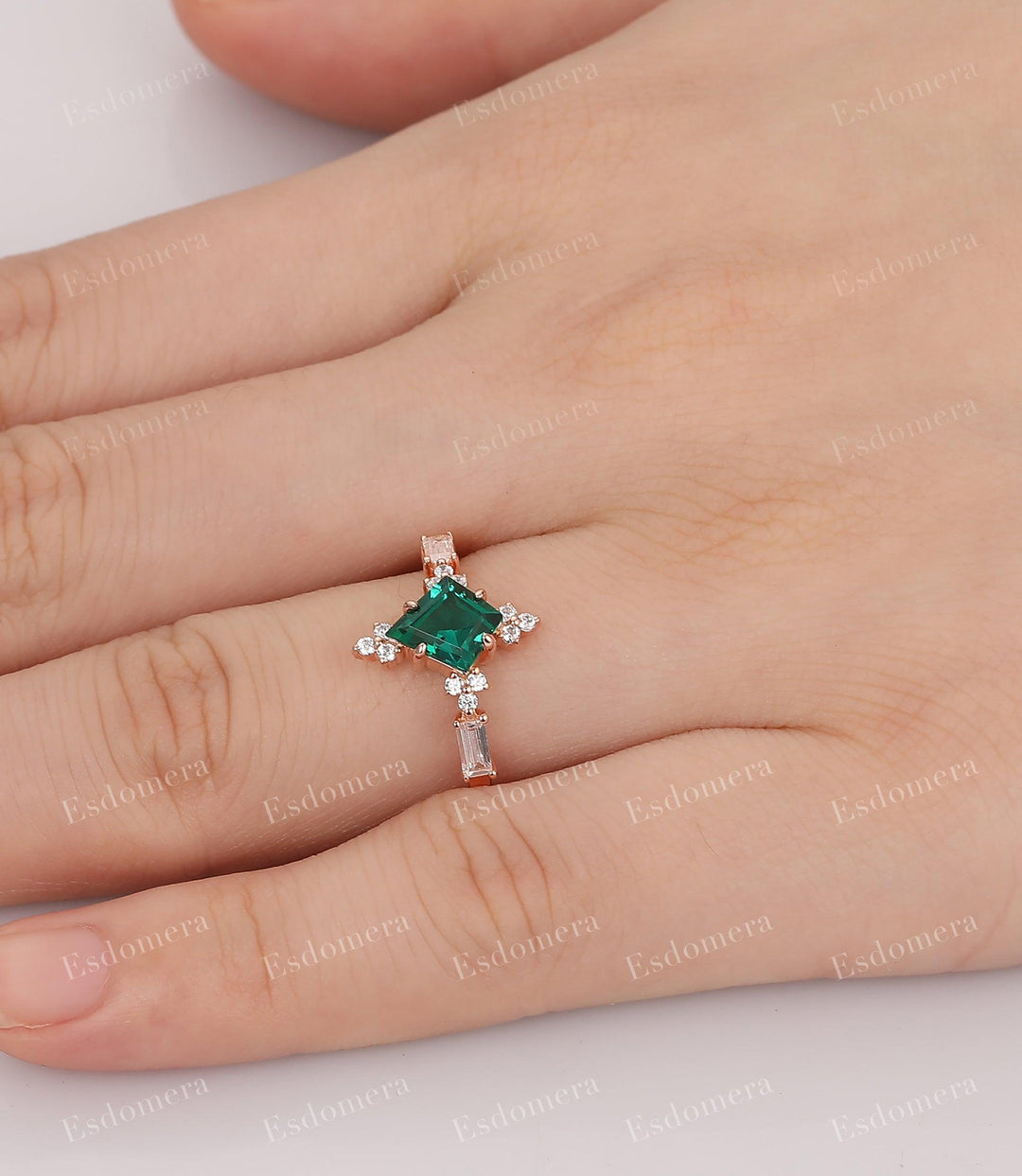 Art Deco Kite Cut 1.5CT Emerald Engagement Ring, 14K Rose Gold Moissanite Cluster Ring - Esdomera