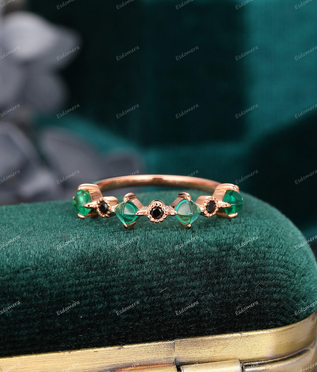 Cushion Shaped 3mm Sugar Loaf Cut Emerald Ring Natural Black Spinel Ring - Esdomera
