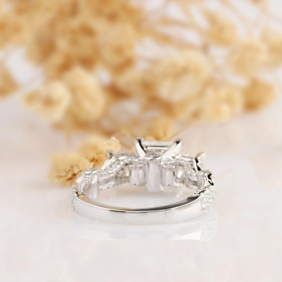 Vintage Princess Cut 6mm Moissanite Three Stone Engagement Ring