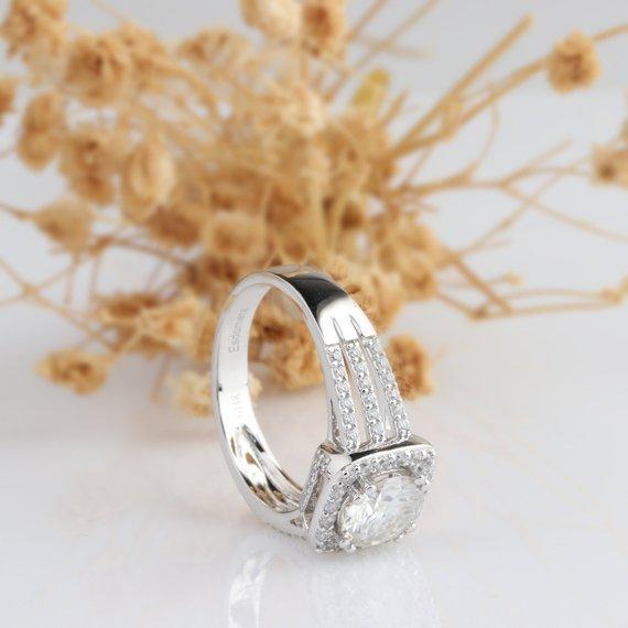 2.0CT Round Cut Moissanite Anniversary Ring, Split 3 Shanks Wedding Ring