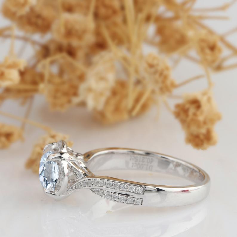 Round Cut 1ct Aquamarine ring, 14k White Gold Engagement Ring