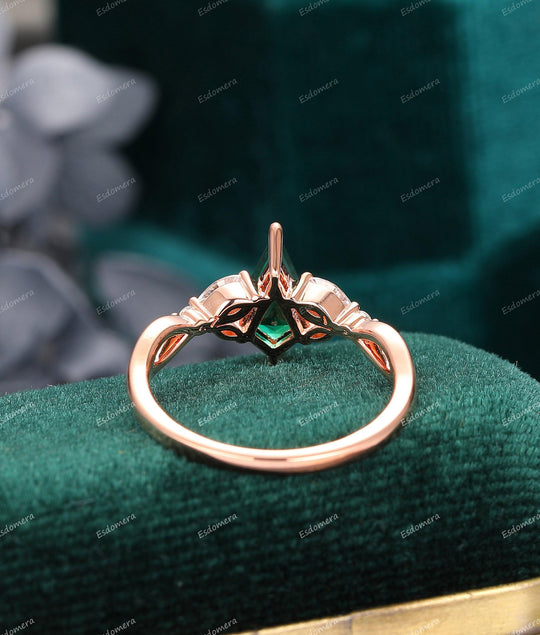 Kite Cut 1.35CT Green Emerald Engagement Ring, Cross Band Bridal Ring, 14K Rose Gold Statement Ring For Her - Esdomera