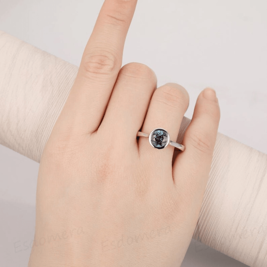 Round Cut 1.5CT Alexandrite Wedding Ring, 14k Rose Gold Engagement Ring - Esdomera